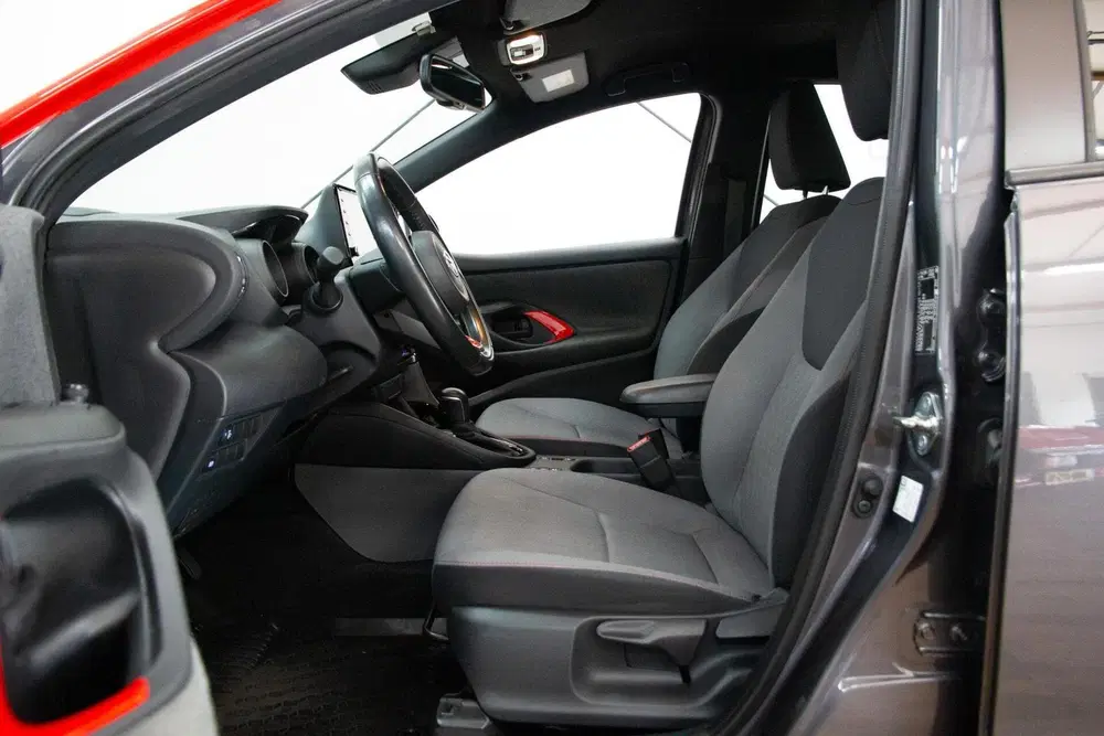 Toyota Yaris 1.5 Hybrid Tokyo Spirit uit 2021, foto 6