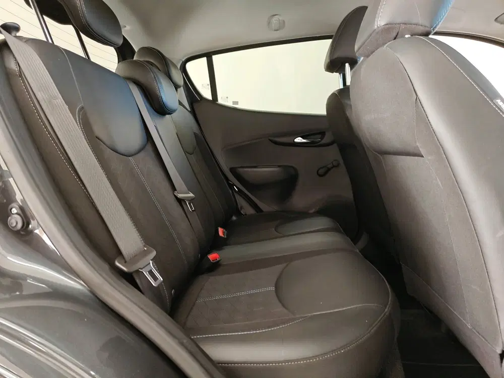 Opel Karl 1.0 ecoFLEX 73pk Innovation uit 2019, foto 14
