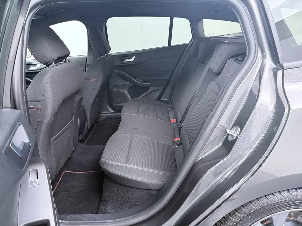 Ford Focus EcoBoost Hybrid 155 pk ST-Line X uit 2025, foto 10