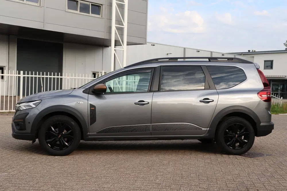 Dacia Jogger 1.0 TCe 100 ECO-G Extreme 5p. uit 2024, foto 4