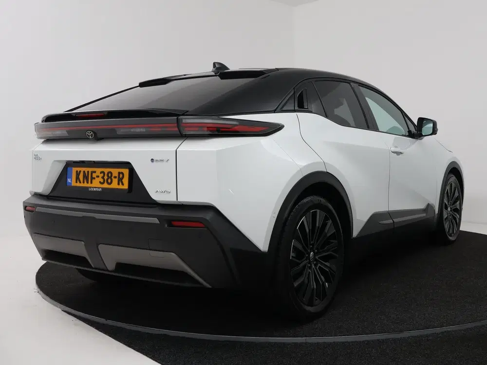 Toyota C-HR Executive AWD 77 kWh uit 2026, foto 2