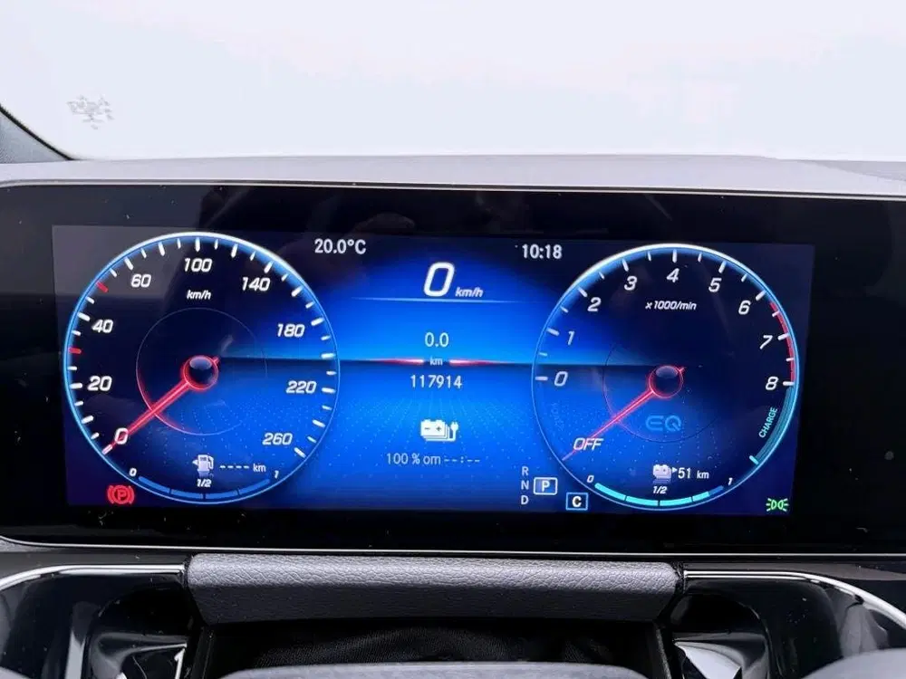 Mercedes-Benz GLA 250 e Business Solution AMG Limited uit 2022, foto 7