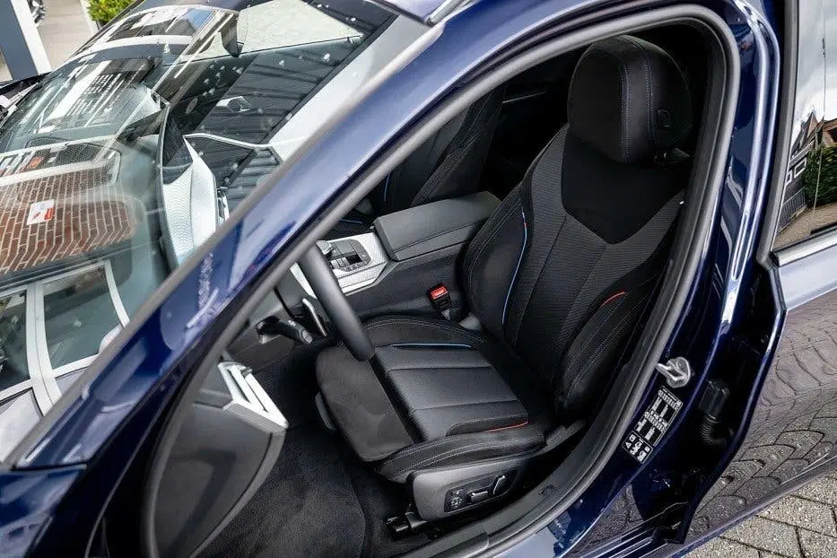 BMW 3-serie M340i xDrive Touring M Sport Pro uit 2025, foto 14