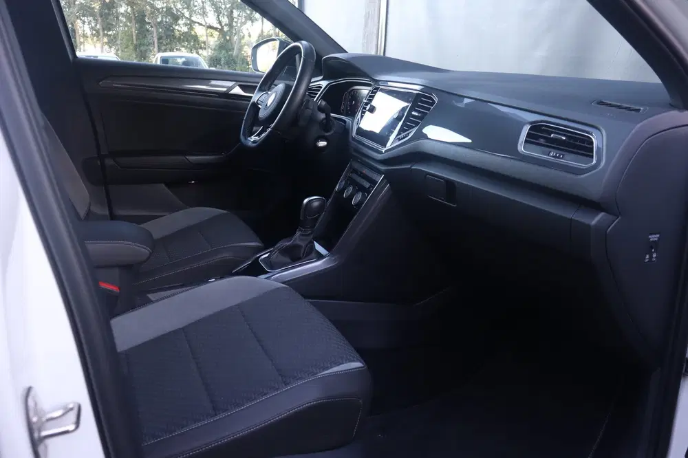 Volkswagen T-Roc 1.5TSI Sport R-Line DSG uit 2022, foto 10
