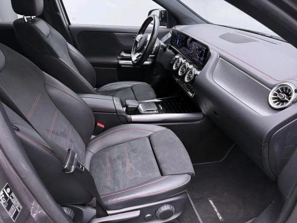 Mercedes-Benz EQA 250 Business Solution AMG 67 kWh uit 2021, foto 2