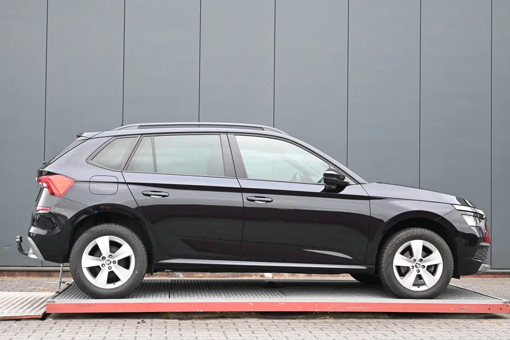 Skoda Kamiq 1.0 TSI Sport Business trekhaak (bj 2020) uit 2020, foto 2