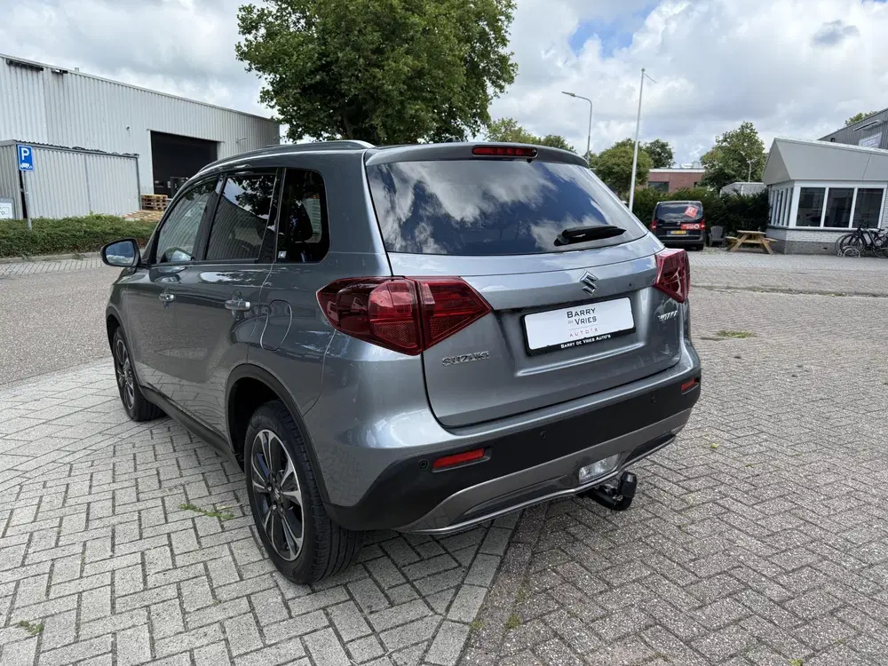 Suzuki Vitara 1.0 Boosterjet Stijl uit 2019, foto 6