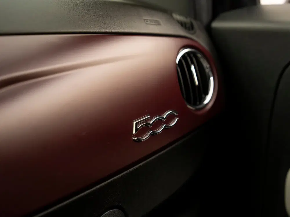Fiat 500 1.2 Star uit 2020, foto 2