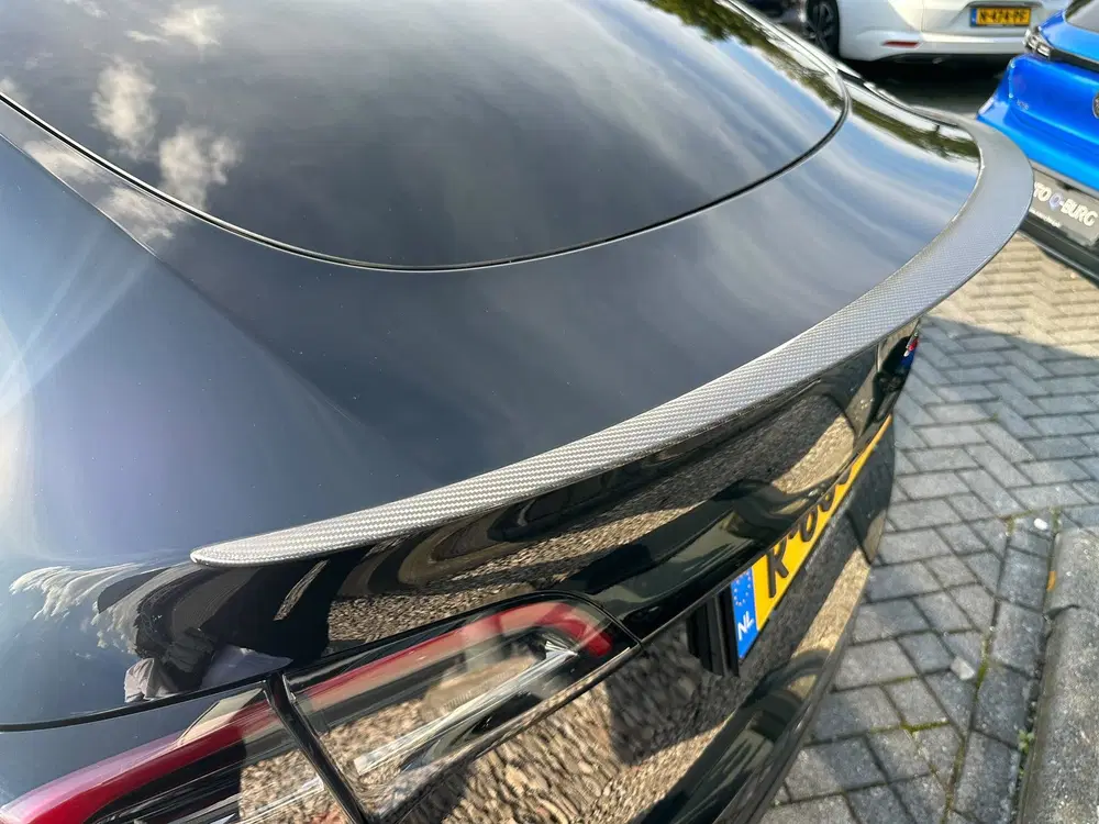 Tesla Model Y Performance AWD 75 kWh uit 2022, foto 10