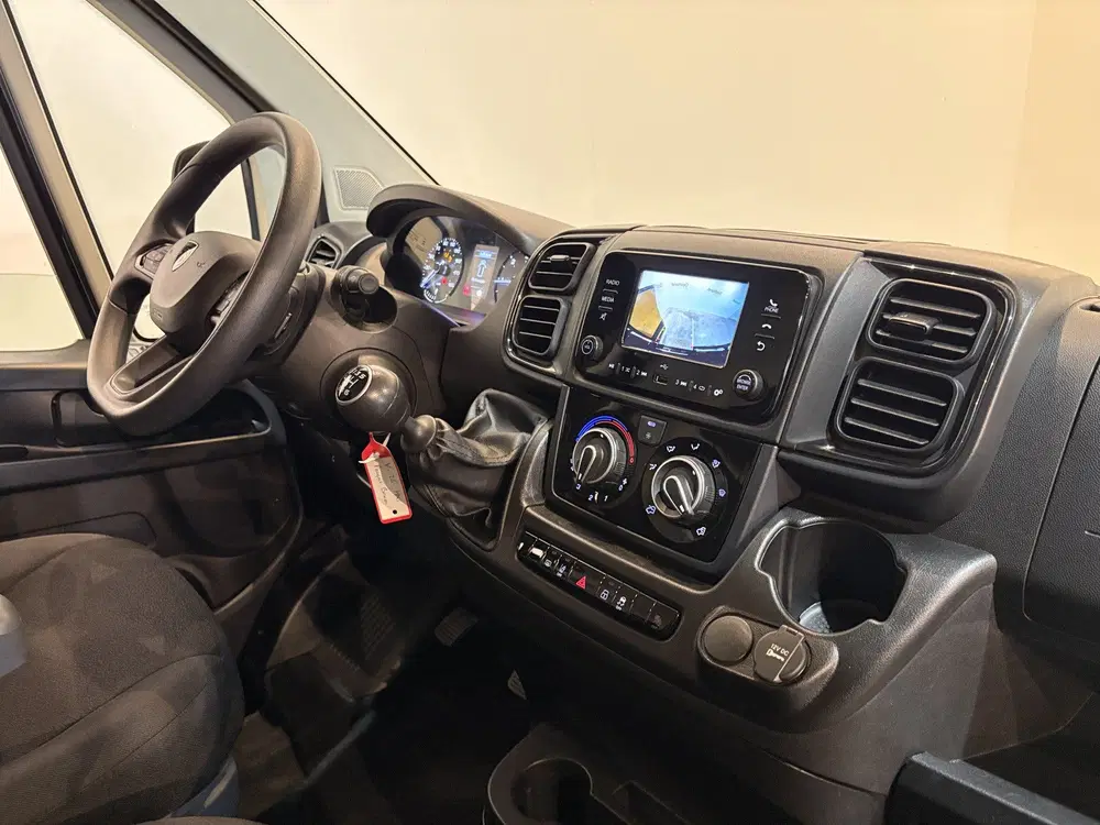 Peugeot Boxer 2.2 BlueHDi 140 PK L3H2 uit 2024, foto 5
