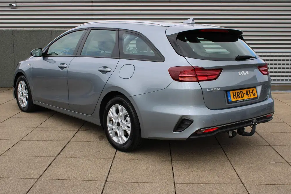 Kia Ceed 1.0 T-GDi ComfortLine TREKHAAK uit 2025, foto 5