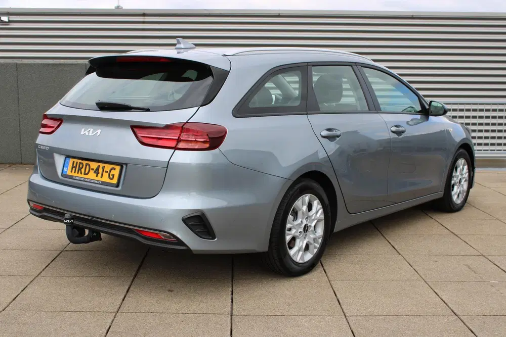Kia Ceed 1.0 T-GDi ComfortLine TREKHAAK uit 2025, foto 7
