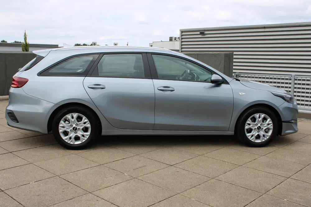 Kia Ceed 1.0 T-GDi ComfortLine TREKHAAK uit 2025, foto 8