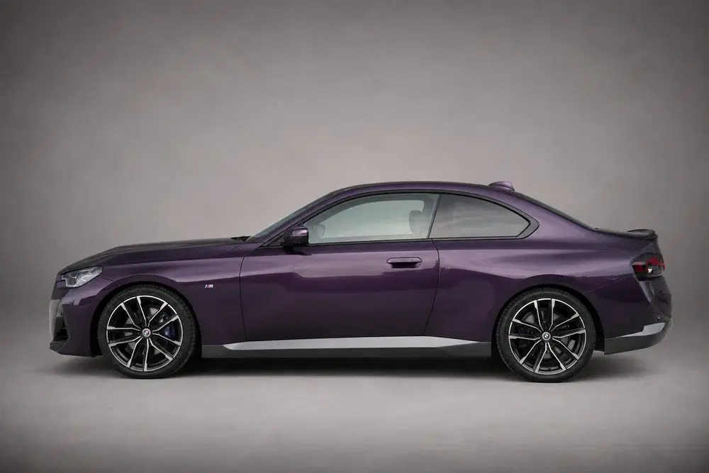 BMW 2-serie 2-serie Coupé 230i 2023 50 Jaren M Editie uit 2023, foto 2
