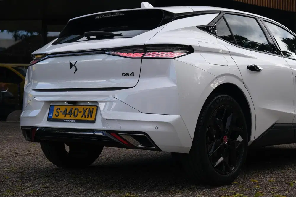 DS Automobiles DS 4 Ds 4 1.2 PureTech Performance Line+ uit 2023, foto 12