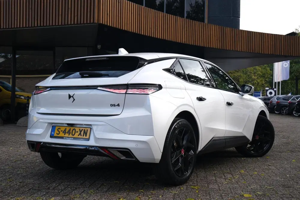 DS Automobiles DS 4 Ds 4 1.2 PureTech Performance Line+ uit 2023, foto 4