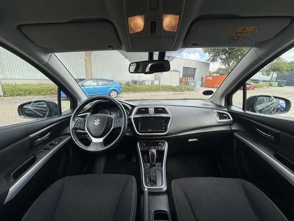 Suzuki S-Cross 1.0 Active uit 2020, foto 9