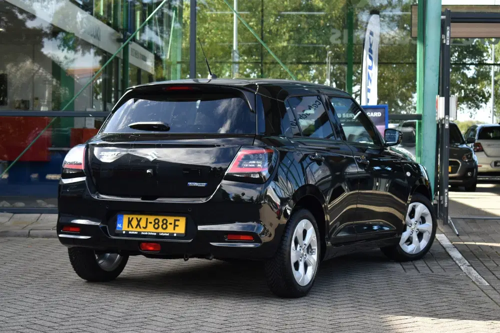 Suzuki Swift 1.2 Select Smart Hybrid Automaat 82pk uit 2026, foto 3
