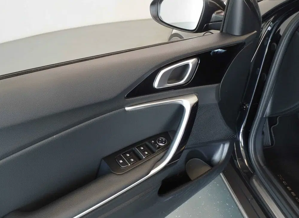 Kia XCeed 1.6 GDi PHEV DynamicPlusLine hybride Autom uit 2021, foto 14