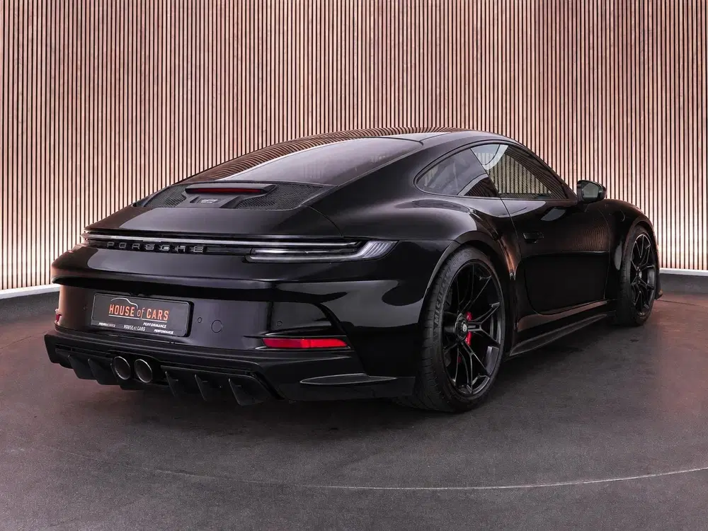 Porsche 911 4.0 GT3 Touring uit 2022, foto 2