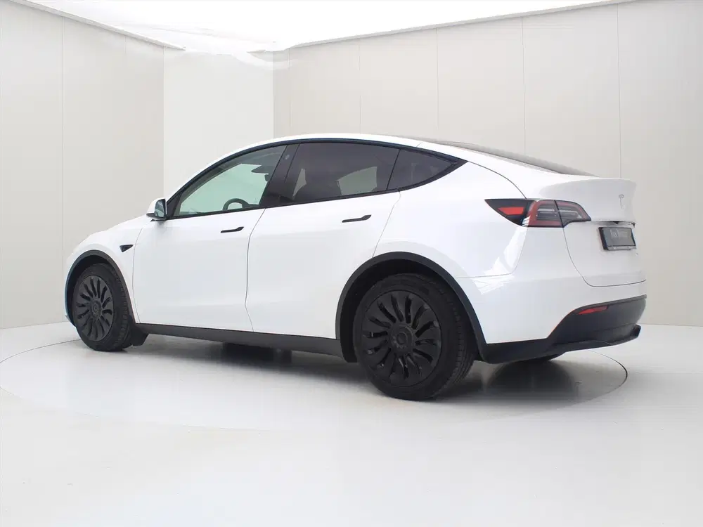 Tesla Model Y Long Range AWD 75kWh 351pk 93.8% SoH [ AMD uit 2023, foto 3