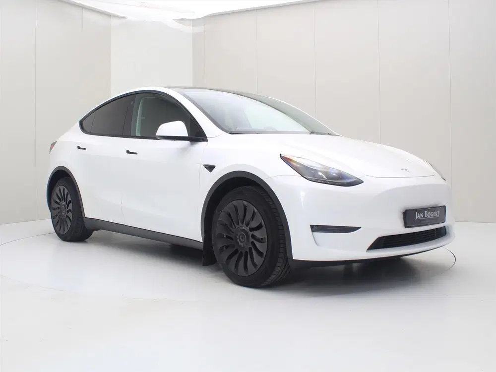 Tesla Model Y Long Range AWD 75kWh 351pk 93.8% SoH [ AMD uit 2023, foto 4