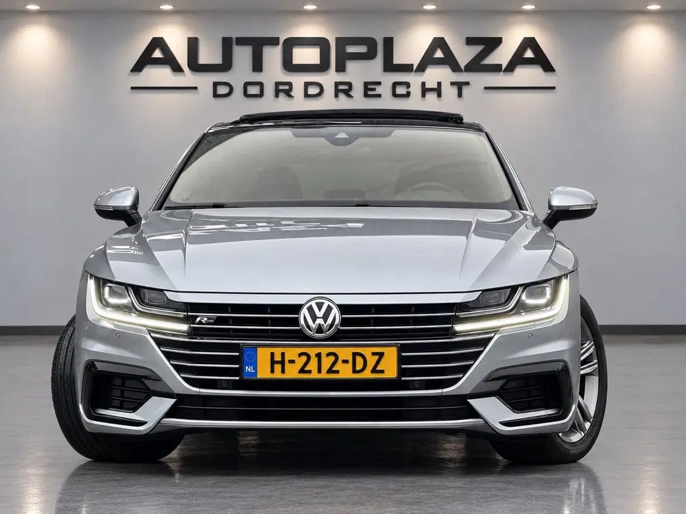 Volkswagen Arteon 1.5 TSI Business R LINE uit 2020, foto 2