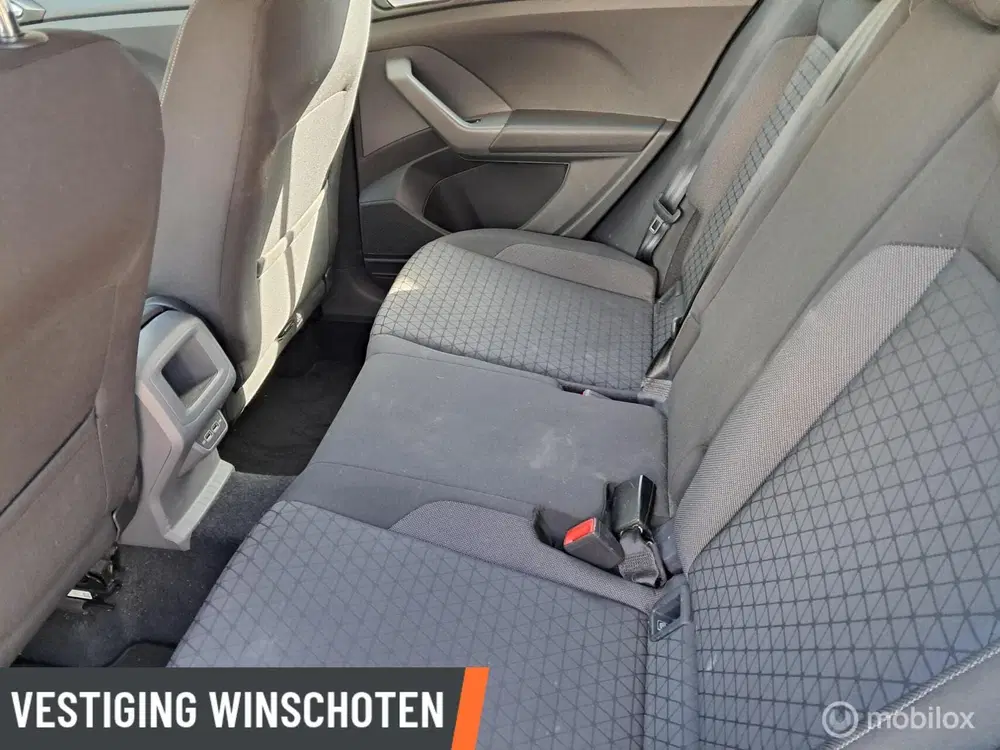 Volkswagen T-Cross 1.0 TSI Life Business uit 2019, foto 10