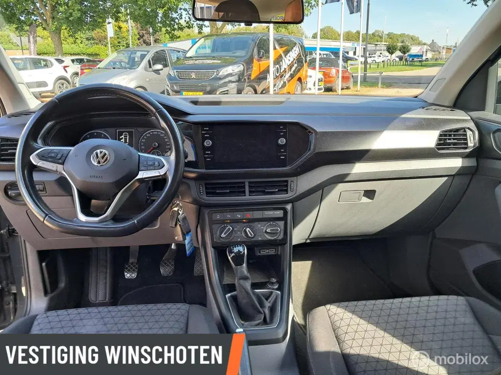 Volkswagen T-Cross 1.0 TSI Life Business uit 2019, foto 11