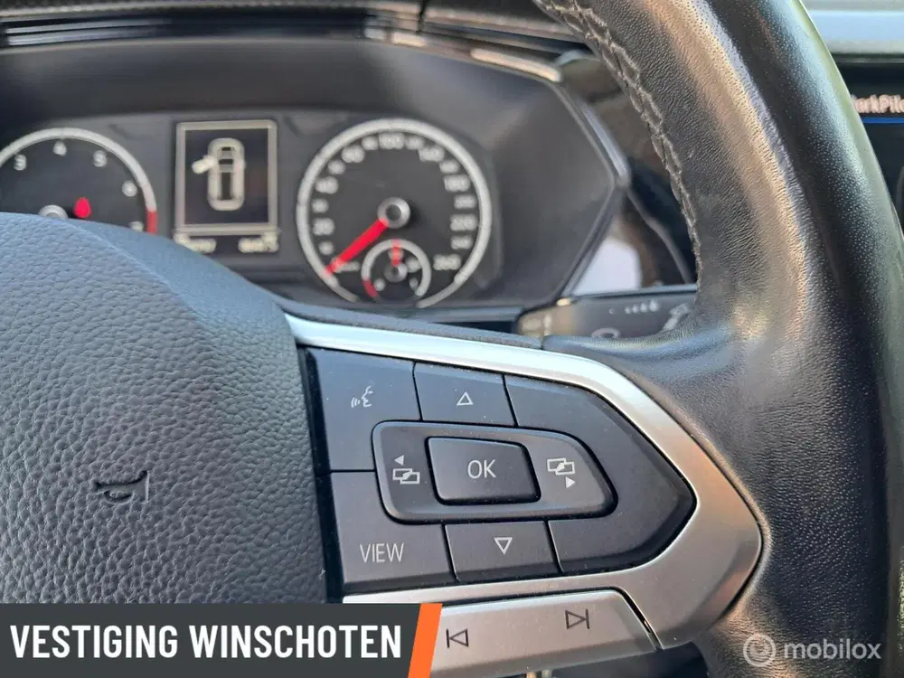 Volkswagen T-Cross 1.0 TSI Life Business uit 2019, foto 14