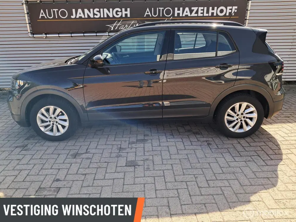 Volkswagen T-Cross 1.0 TSI Life Business uit 2019, foto 2