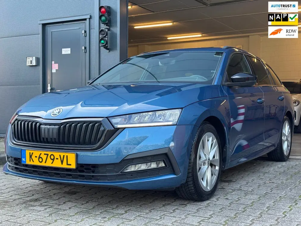 Skoda Octavia 1.0 TSI Sport Business uit 2021