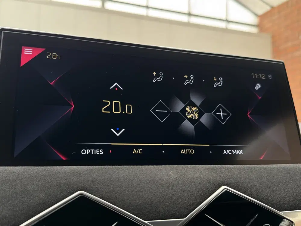 DS Automobiles DS 3 Crossback DS DS 3 Crossback PureTech 100 Performance uit 2020, foto 15