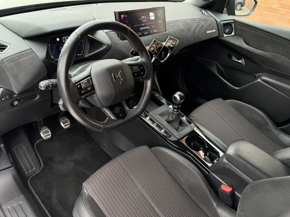 DS Automobiles DS 3 Crossback DS DS 3 Crossback PureTech 100 Performance uit 2020, foto 3