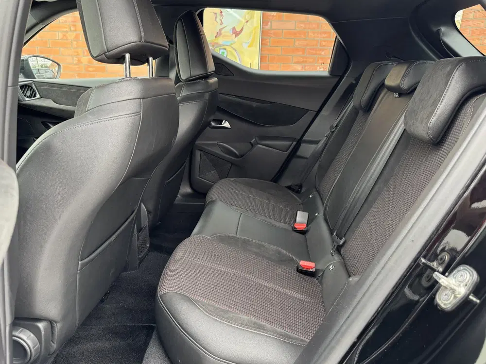 DS Automobiles DS 3 Crossback DS DS 3 Crossback PureTech 100 Performance uit 2020, foto 9