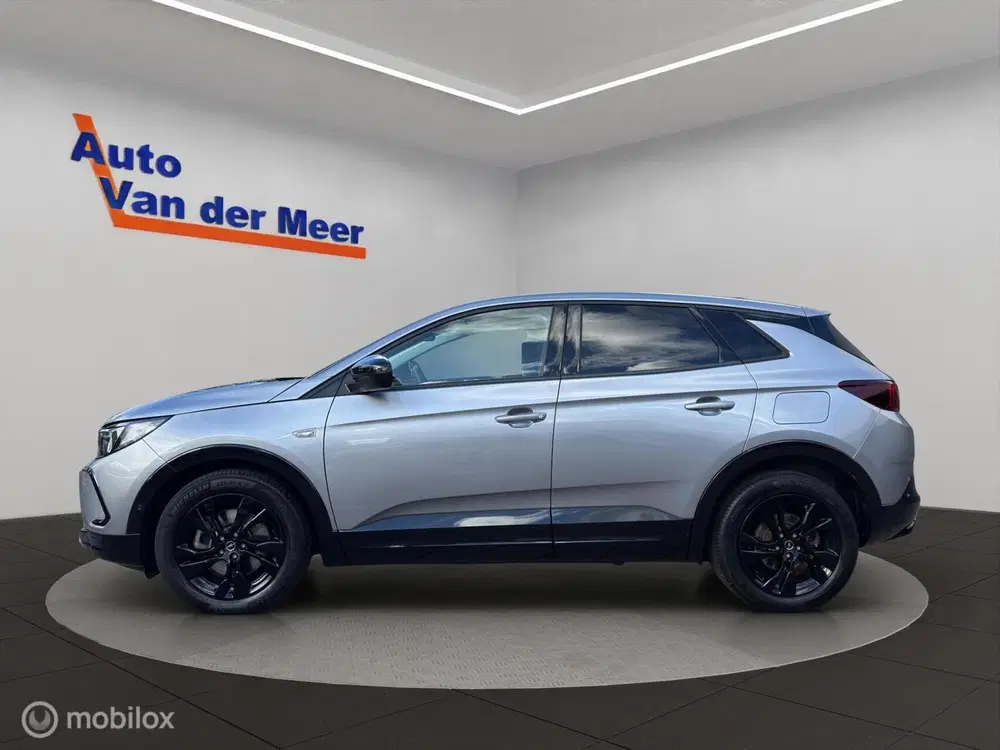 Opel Grandland 1.6 Turbo Plug-In Hybrid Business Elegance uit 2022, foto 10