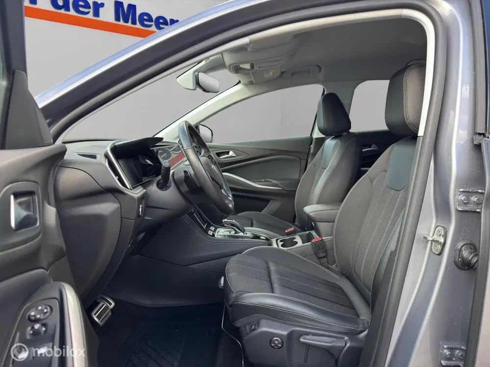 Opel Grandland 1.6 Turbo Plug-In Hybrid Business Elegance uit 2022, foto 7