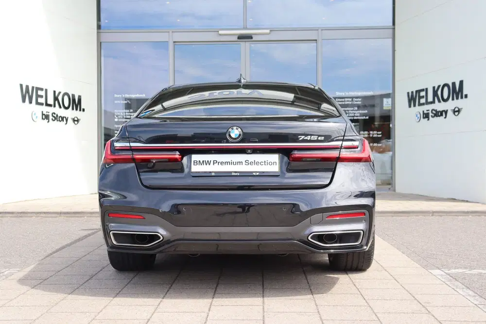 BMW 7-serie 745e M Sport Automaat uit 2021, foto 10
