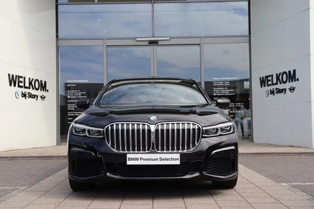 BMW 7-serie 745e M Sport Automaat uit 2021, foto 2