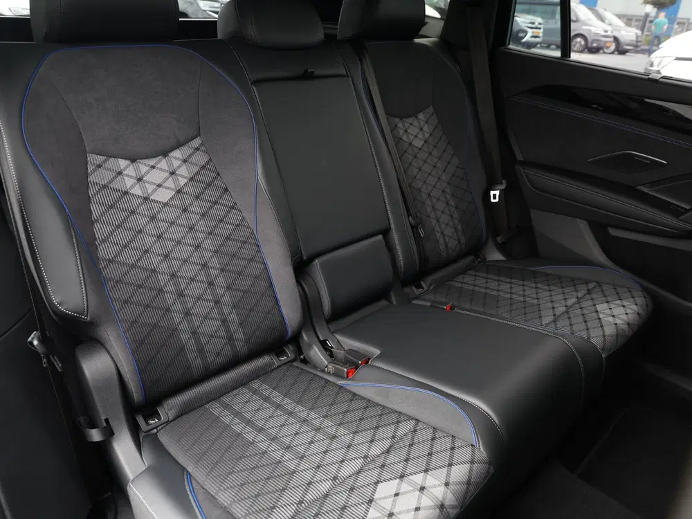 Volkswagen Tayron 1.5 eHybrid R-Line Edition 204PK DSG uit 2025, foto 9