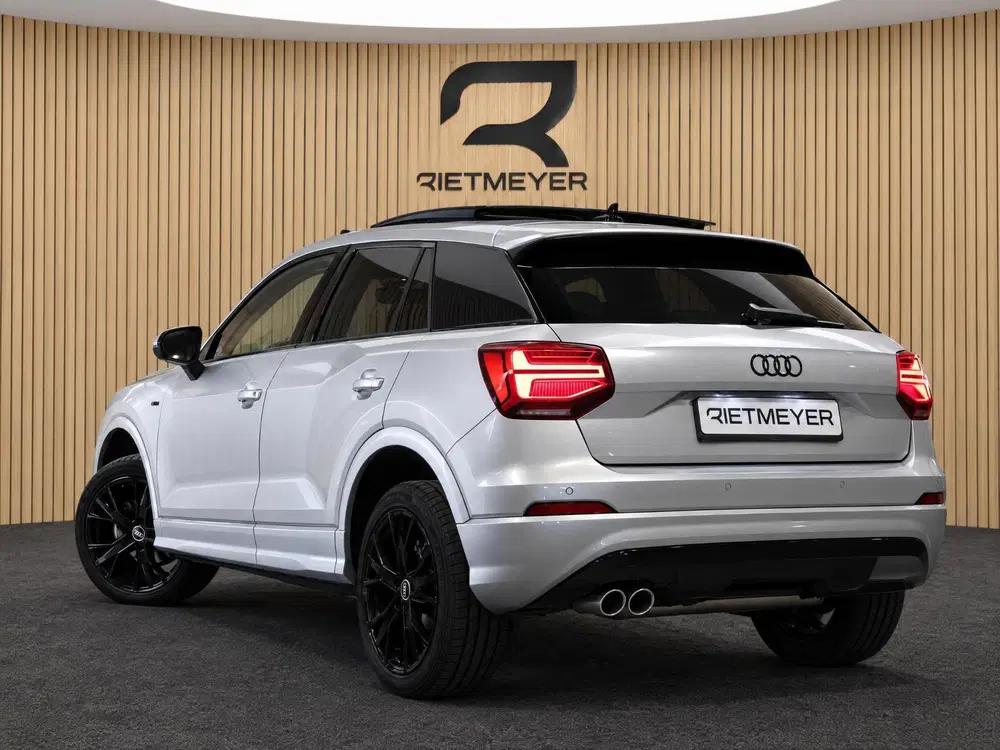 Audi Q2 35 TFSI S-Line uit 2020, foto 2