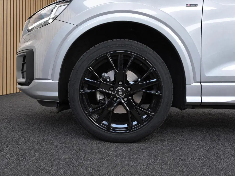 Audi Q2 35 TFSI S-Line uit 2020, foto 9