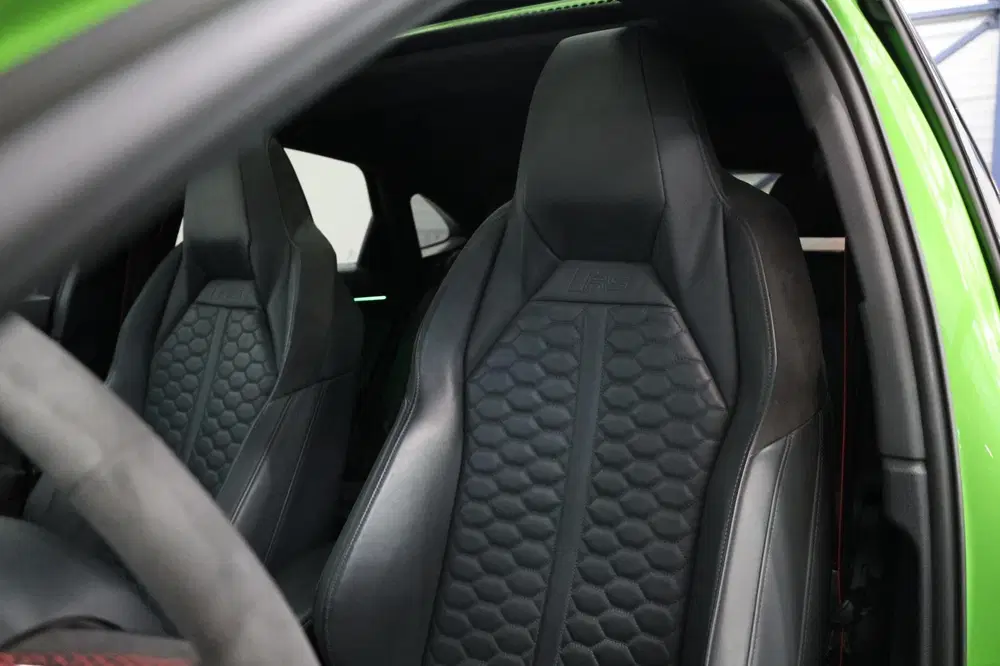 Audi RS Q3 2.5 TFSI Quattro 400PK BTW uit 2021, foto 11