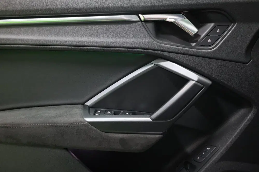 Audi RS Q3 2.5 TFSI Quattro 400PK BTW uit 2021, foto 14