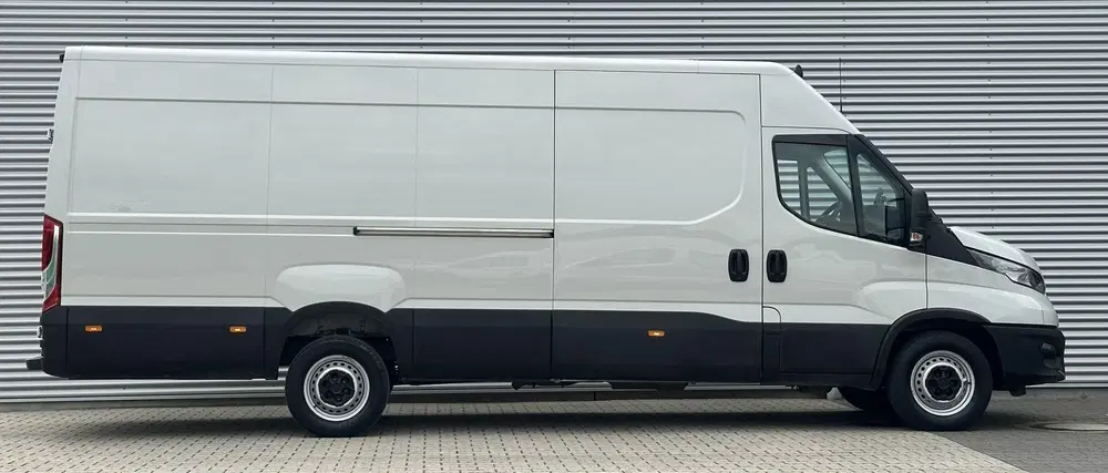 Iveco Daily 35S14V 2.3 410L L4H2 SUPER LANG uit 2021, foto 14