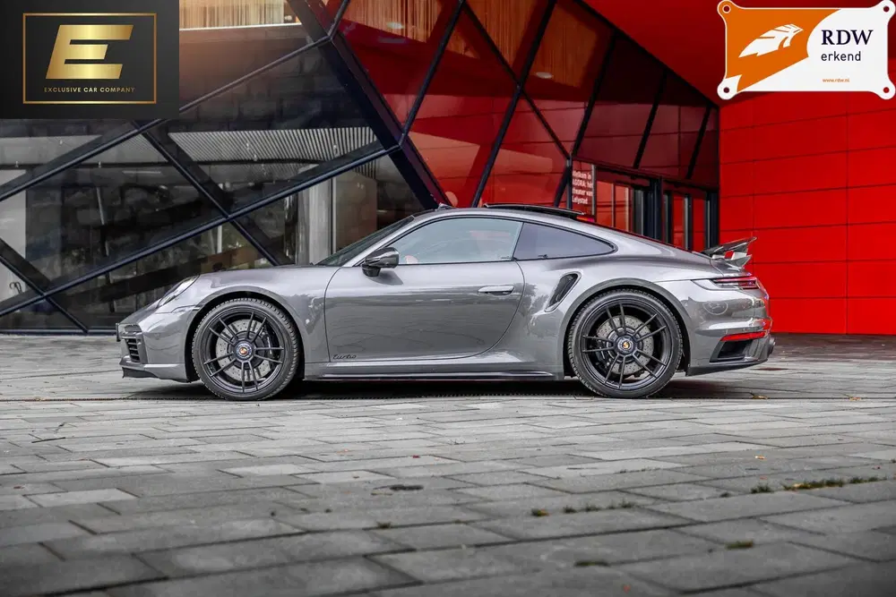 Porsche 911 3.8 Turbo uit 2021, foto 13