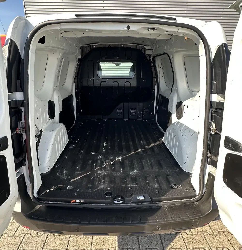 Renault Express 1.5 dCi 75 Generique kangoo Navi uit 2023, foto 10