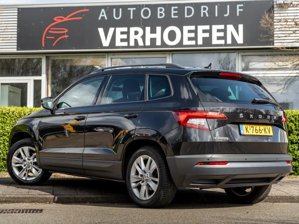 Skoda Karoq 1.5 TSI ACT Business Edition uit 2021, foto 4
