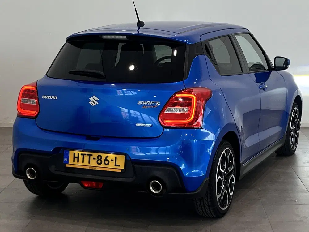 Suzuki Swift 1.4 Sport Smart Hybrid uit 2020, foto 2