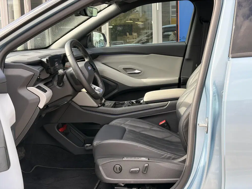 Ford Explorer Premium Extended Range RWD 77 kWh 286pk uit 2025, foto 8